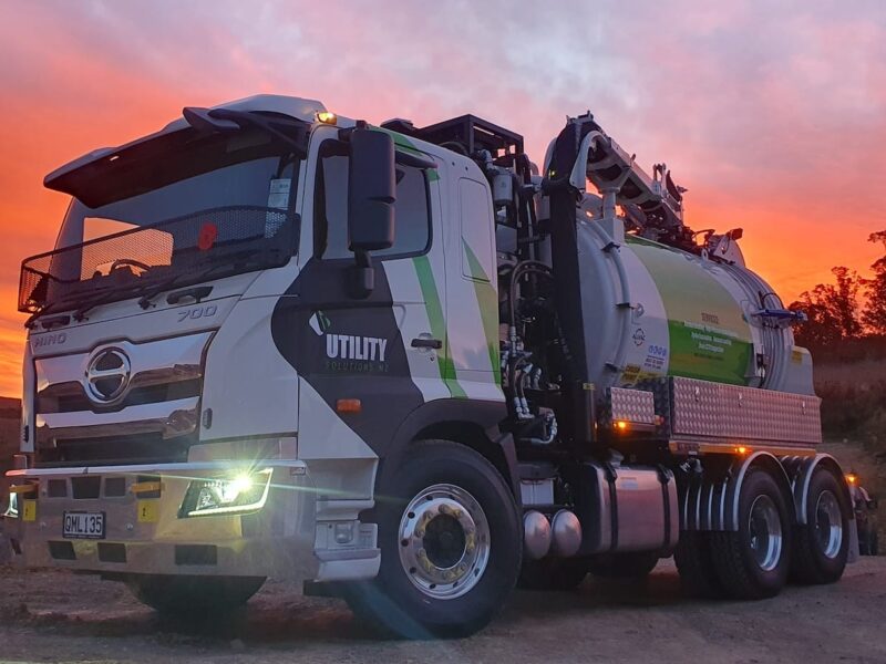 utility_solutions_hydro-excavation_pipe_images-excavation-vacuum_loading-43