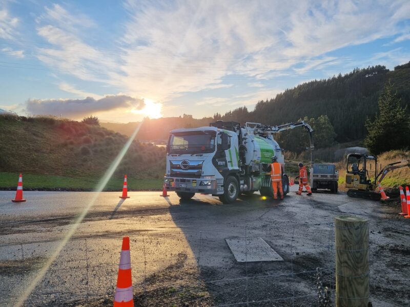 utility_solutions_nz-otago-image-crew-on-site